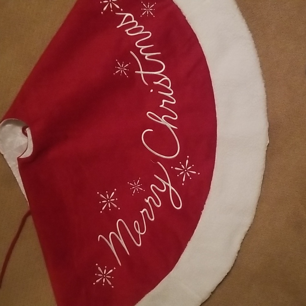 "Merry Christmas" Christmas Tree Skirt